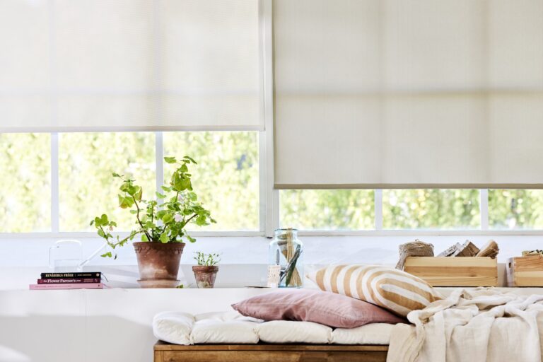 Essential3_302_Garden_10099_MB_02-scaled